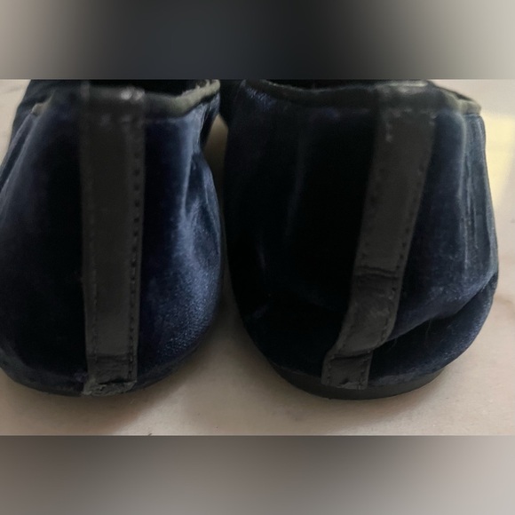 Michael Kors Navy Blue Velvet Leather Ballet Flats Shoes 7.5M US - Picture 3 of 5
